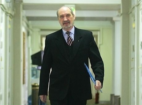Dziennik: Tajne archiwa WSI zostały skopiowane