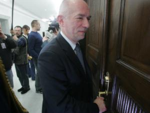 Minister sprawiedliwości broni działań ABW wymierzonych w członków komisji weryfikacyjnej WSI