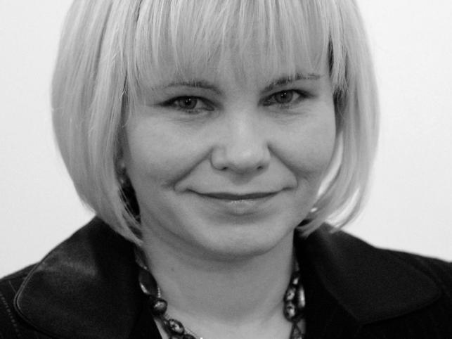 Anna Marszałek: Śmiertelna wojna tajnych służb
