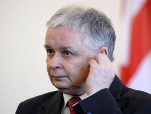 Polacy oceniają prezydenta na trójkę z dwoma minusami