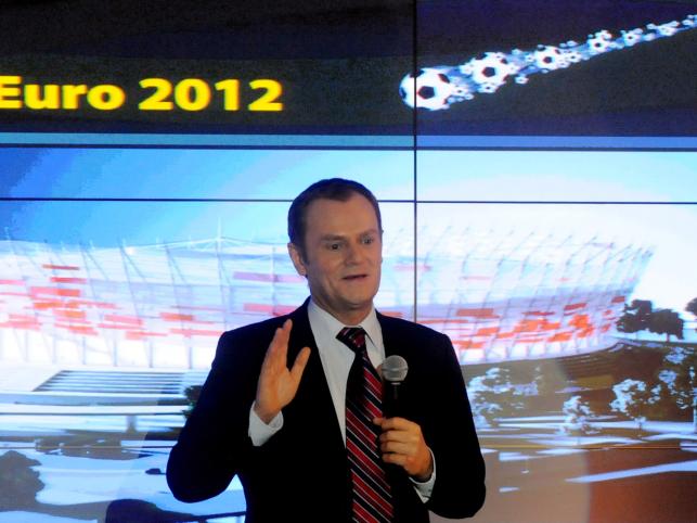 Tusk: Zdążymy na Euro 2012