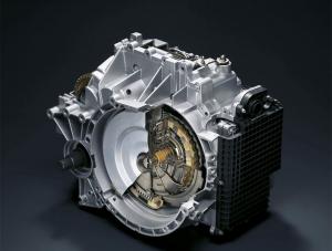 Przekładnia Twin Clutch SST, czyli dwusprzęgłowa, sportowa skrzynia biegów