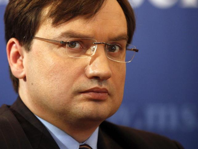Ziobro: Vogla do Szwajcarii wysłały specsłużby