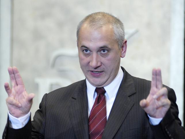 Brudziński: Ojciec Rydzyk jest dyskryminowany