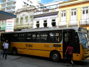Jeden z kilku typów miejskich autobusów