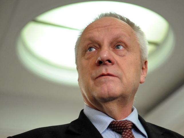 Niesiołowski nie uznaje korupcji w polskiej piłce nożnej za ważny problem