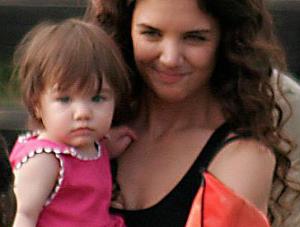 Pierścionki dla singli nosi Katie Holmes