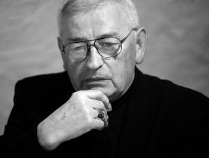 Biskup Tadeusz Pieronek:Bush wsparł papieża w walce z cywilizacją śmierci