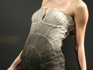 A model presents a creation from Alberta Ferretti apos;s AutumnWinter collection at the  quot;Walk of Fame quot; fashion show organised by Dubai-based fashion group Al Tayer Group in Manama, Bahrain, November 25, 2007. REUTERSHamad I. Mohammed BAHRAIN