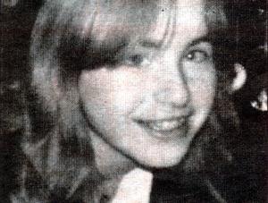 Gdy Elizabeth skończyła 18 lat uwięził ją