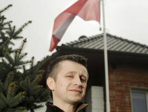 Grzegorz Chachula chce pobudzić dumę z flagi w stylu amerykańskim
