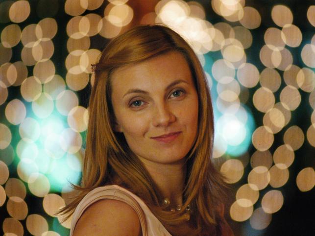 Sylwia Gliwa znana jest przede wszystkim z roli Moniki Zięby z serialu Na Wspólnej