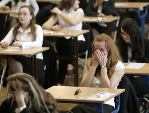 W weekend egzaminatorzy rozpoczną sprawdzanie prac maturalnych z języka polskiego