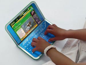 Specjalny laptop dla afrykańskich uczniów