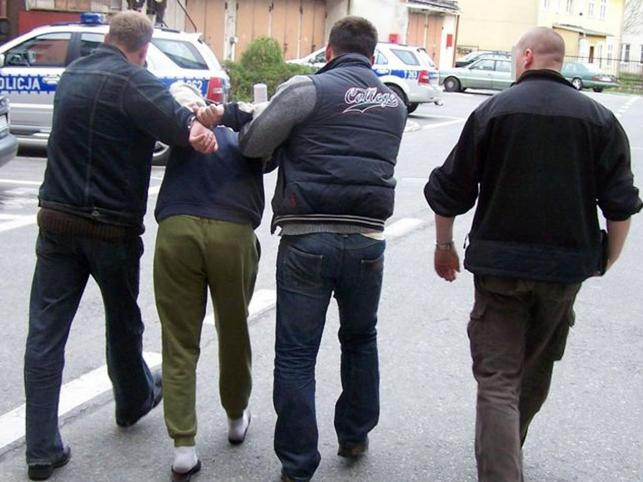 Policja zatrzymała sprawców rasistowskiego pobicia