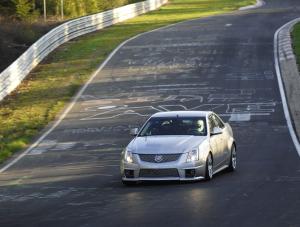 Cadillac szybszy niż BMW