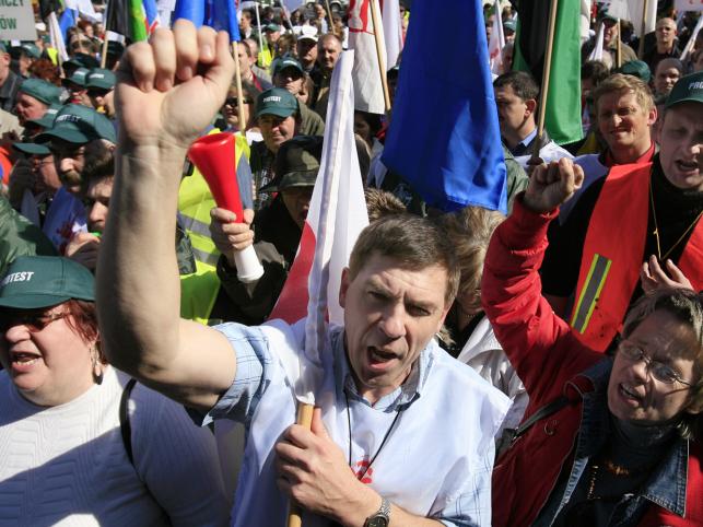 PO płaci związkowcom za poparcie w wyborach