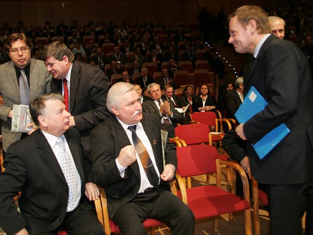 Niemiecki agent w otoczeniu Donalda Tuska