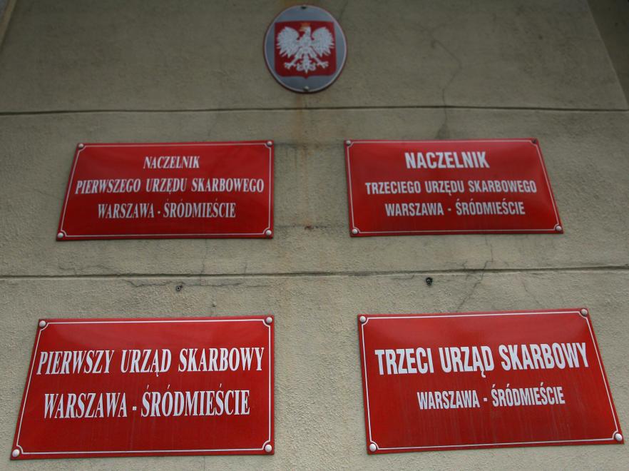 Fiskus bawi się jak za dawnych lat