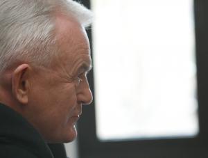 Rząd boi się rządzić. A opozycja obalić rząd