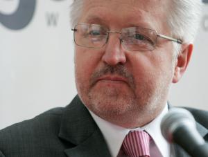 Orzechowski dalej swoje: odbierać obywatelstwo sportowcom polskiego pochodzenia