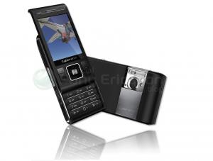 Nowy slider Sony-Ericsson z aparatem foto 8.1MPix