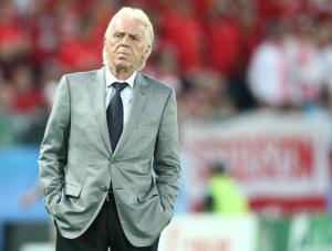 Beenhakker zmienia plany treningowe