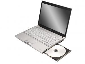 Pierwszy laptop dyskiem SSD 128GB
