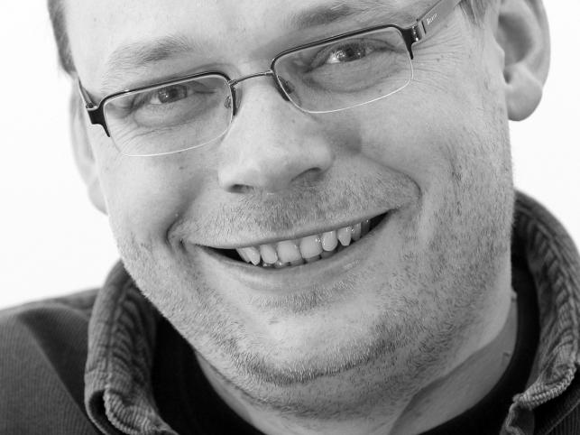 Piasecki: Dlaczego PiS bojkotuje TVN, a nie The Wall Street Journal"?