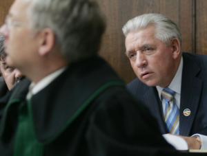Obrońcy Leppera chcą rozpoczęcia jego procesu od początku