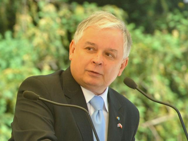 PO: Prezydent milczy, bo pokutuje