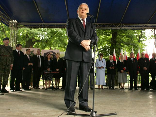 Większość Polaków nie chce, by Lech Kaczyński kandydował na drugą kadencję