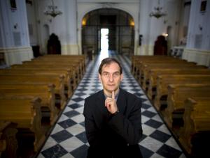Ksiądz profesor Piotr Mazurkiewicz dla DZIENNIKA