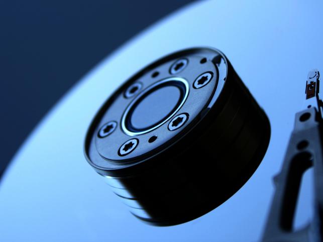 Hitachi zmieści mózg człowieka na HDD