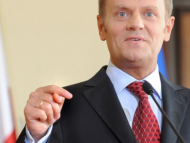 Tusk pokazał amerykanom... że nie zgadza się na tarczę