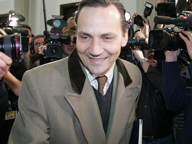 Szef naszej dyplomacji Radosław Sikorski poleciał wczoraj do USA