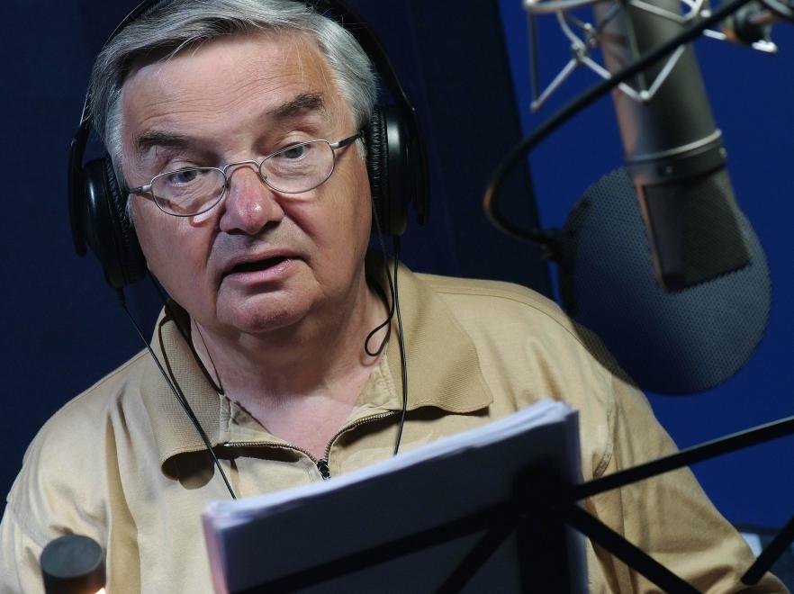 Znani użyczą swoich głosów w polskiej wersji bajki "Małpy w kosmosie". Tadeusz Sznuk wcieli się w rolę WIZYTÓWKI ZIEMI