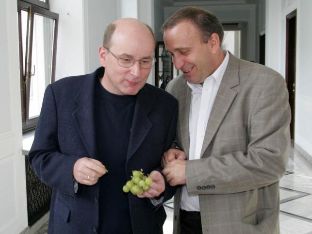 Grzegorz Schetyna ma pracę dla Jana Rokity