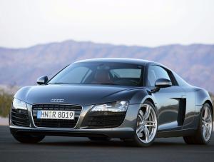 Audi R8 to najseksowniejszy samochód według "Playboya"