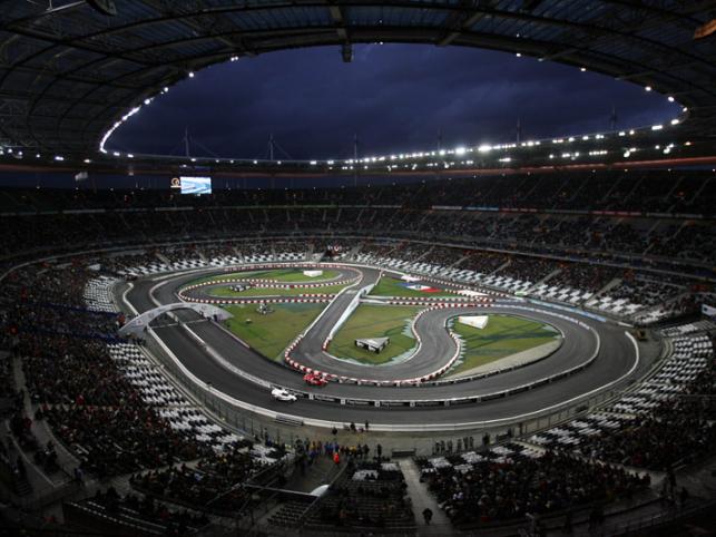 Niezwykła atmosfera wymieszana z rykiem silników to własnie Race of Champions