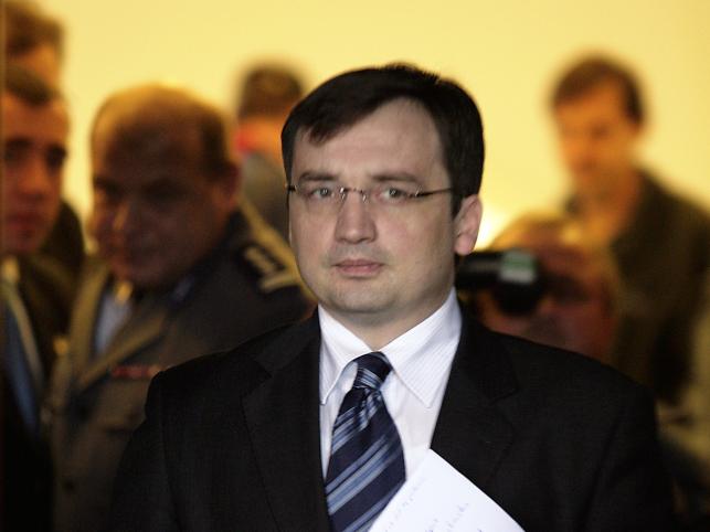 Zbigniew Ziobro będzie się tłumaczył przed sądem ze słów: "Już nikt nigdy przez tego pana życia pozbawiony nie będzie"