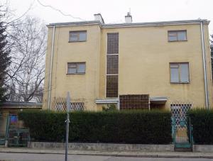 BOR wywozi Jaruzelskiemu śmieci