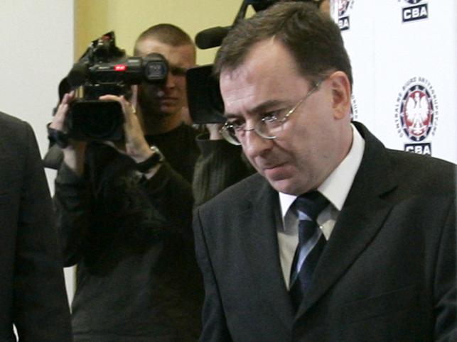 Szykuje się wojna między służbami specjalnymi