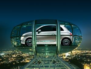 Fiat 500 - w kapsule do gwiazd