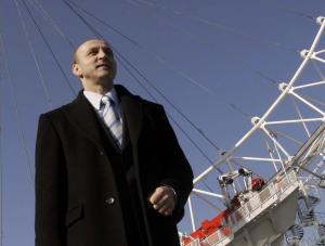 Marcinkiewicz jest większym mężem stanu niż Wałęsa?