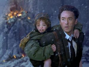 John Cusack i Morgan Lily w filmie  quot;2012 quot;